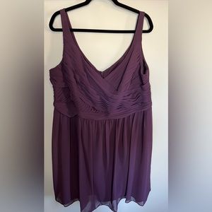 David’s Bridal Purple Criss Cross Bodice Knee Length Formal Dress